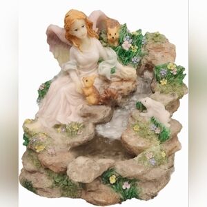 Desktop Angel Fountain